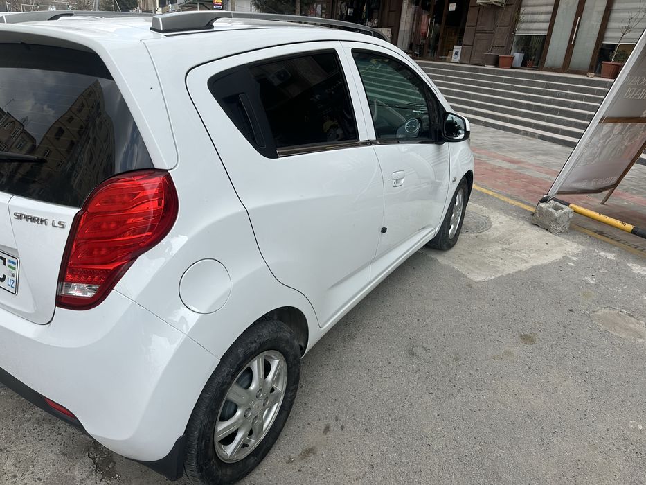 Spark avtomat sotiladi