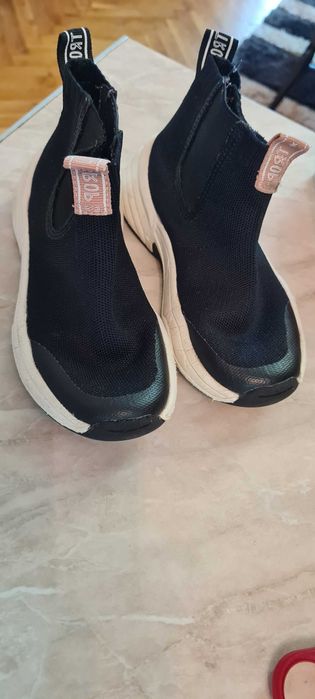 Сникърси и маратонки за момчета Zara, Adidas, Nike, Originalmarines