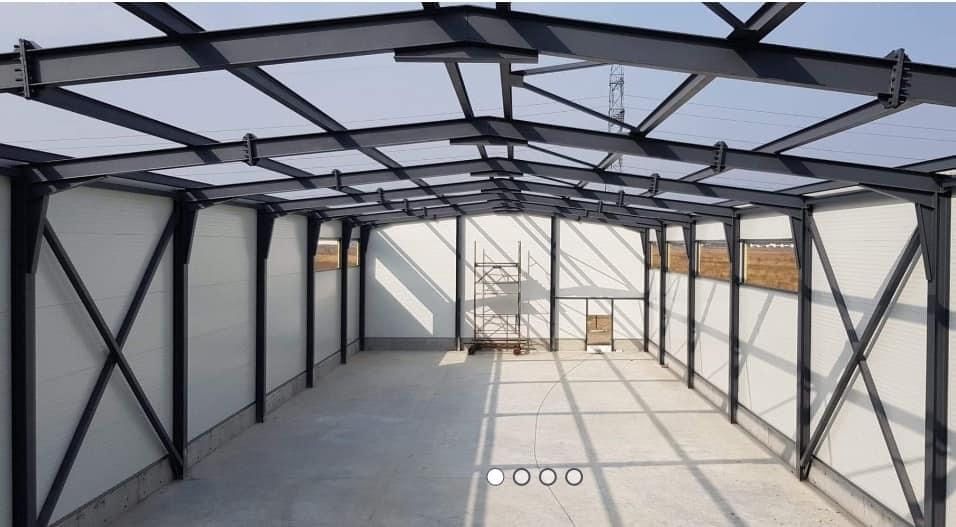 Vand hala metalica 18m x 30m complecta la cheie
