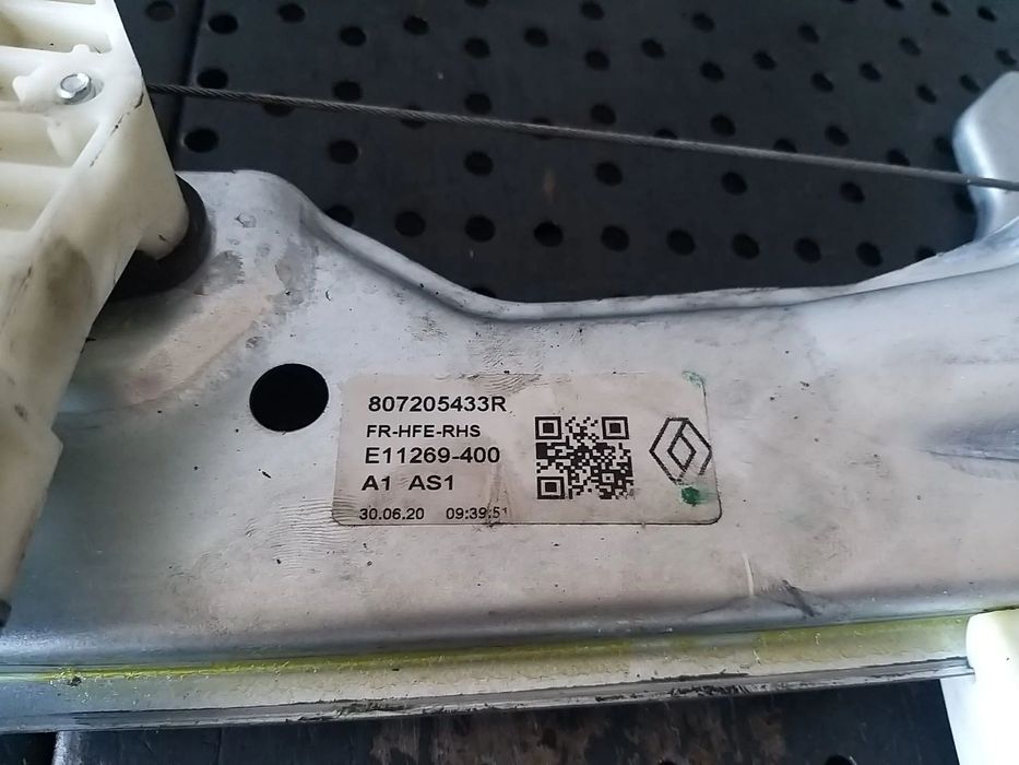 Macara motoras dreapta fata renault kadjar ha hl 807205433r c86066102 807205433r