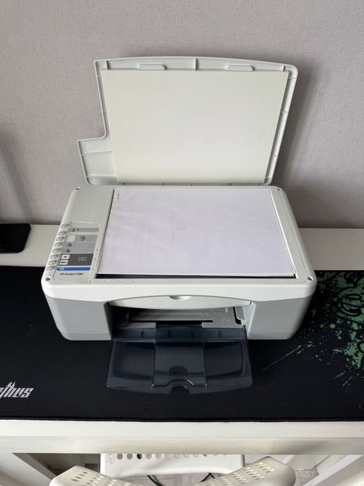 Продаю принтер HP Deskjet F380