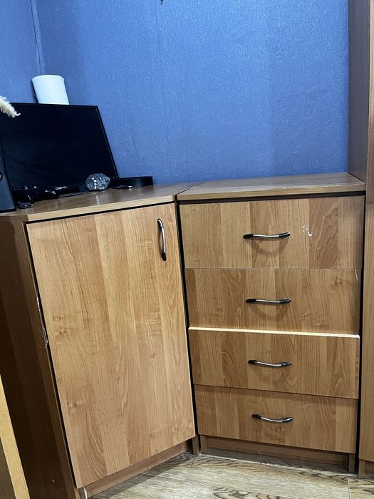 Продам шкаф ,в хорошем состоянии