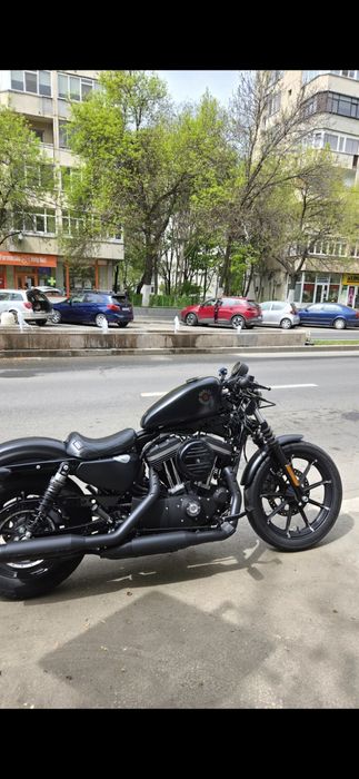 Harley Davidson - Sportster Iron 883 ABS