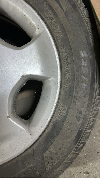 Продам шины с дисками
