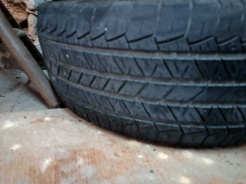 Летни гуми 235/65/17 Тигар