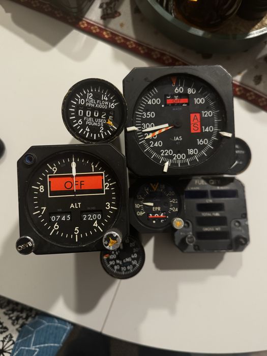 Multiple ceasuri de aviatie