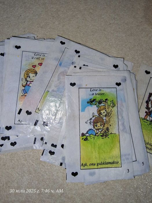 Картинки от дъвки Love is