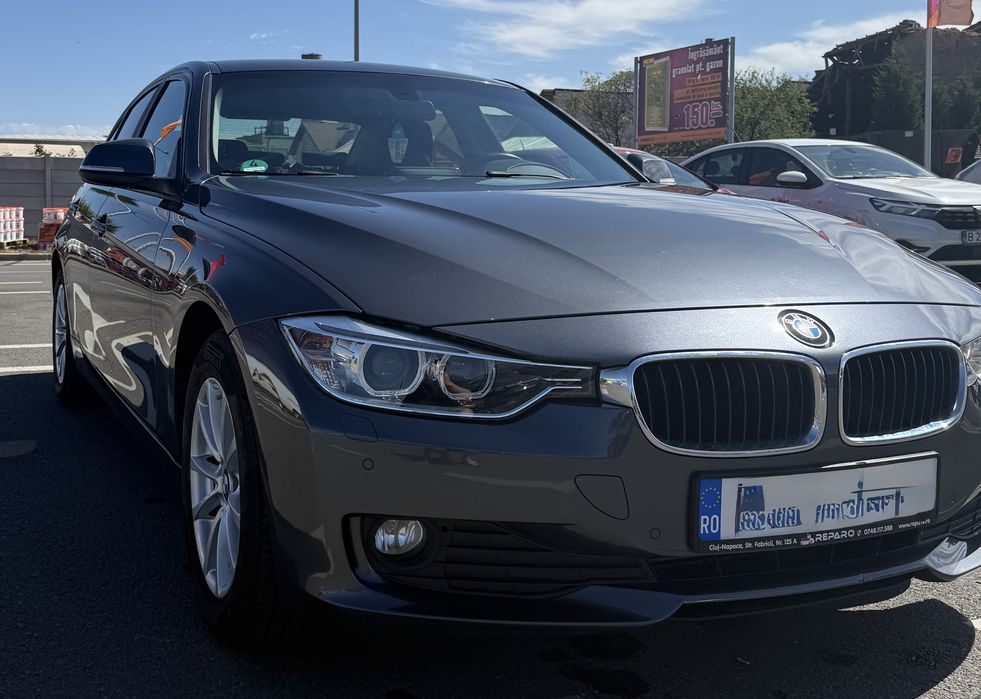 BMW Seria 3 F30 318D