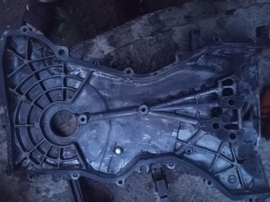 продам запчасти на мазду