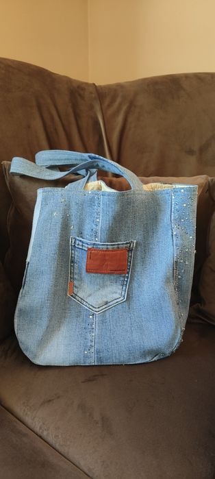 Gentii de blugi diferite modele