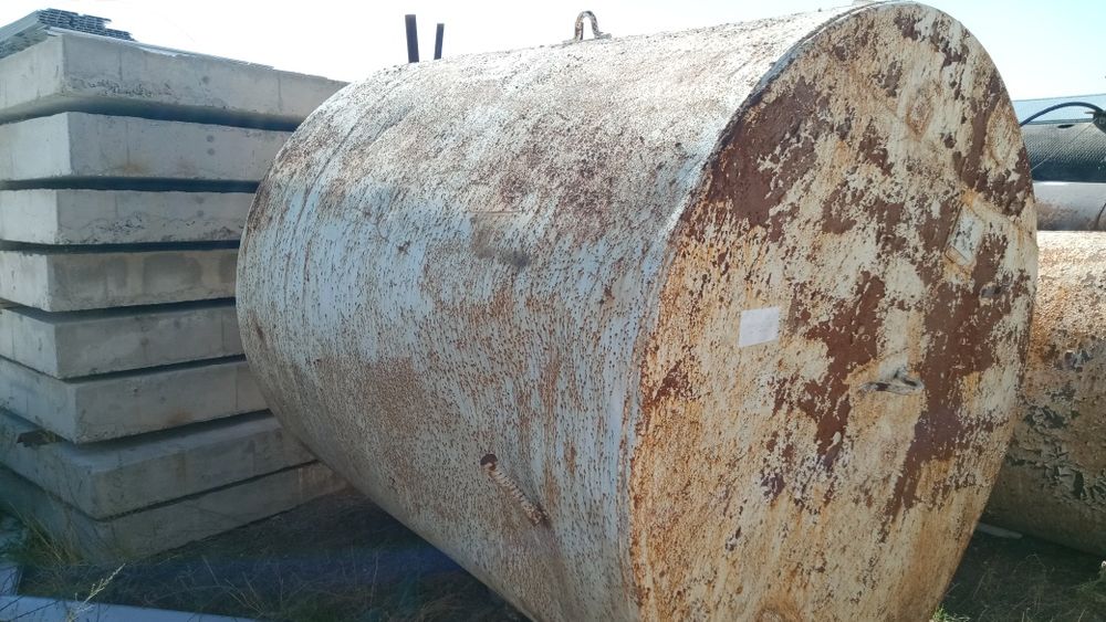 Ёмкость для воды 3 -  5 куба.