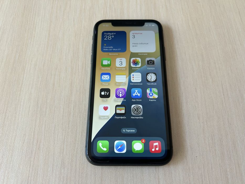 Продавам Apple iPhone 11 128GB