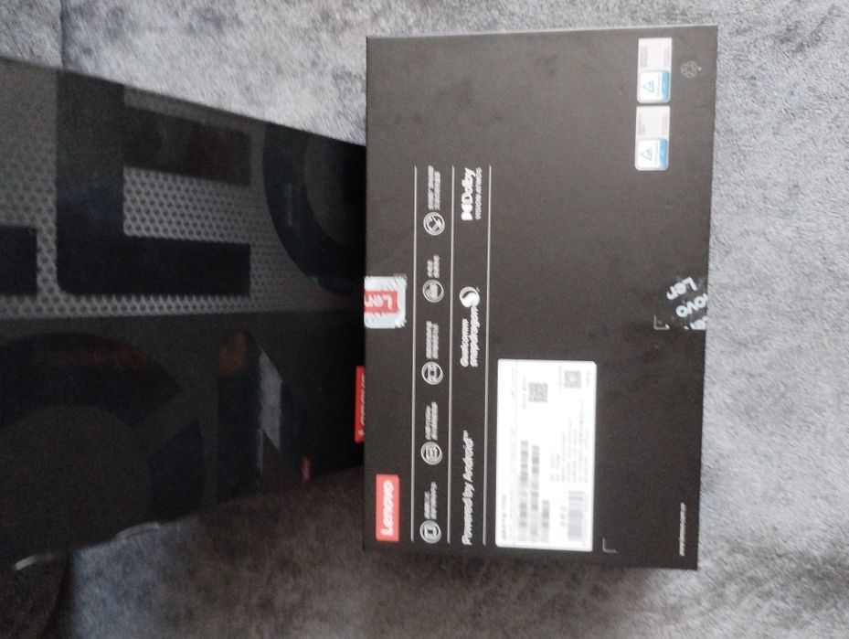 Геймърски Таблет Lenovo Legion Y700 Gen 3