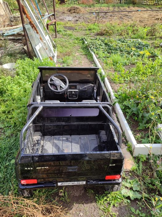 Продам детский электромобиль Мерседес