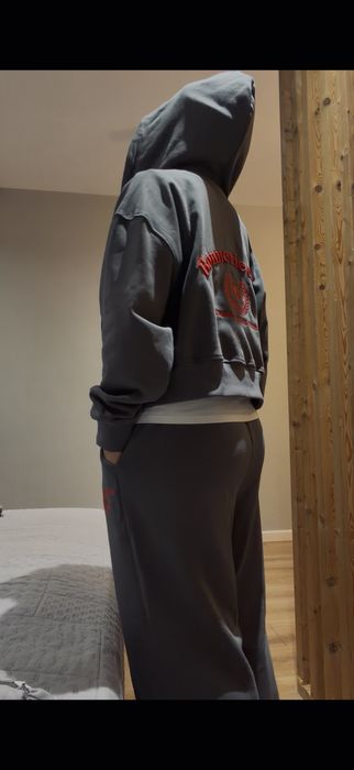 Спортивный костюм: GRAY MOTION