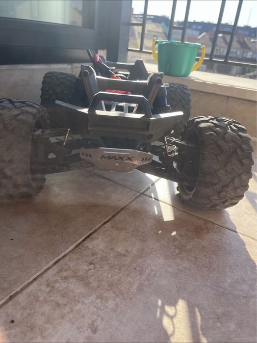 Traxxas MAXX rc car/рс количка