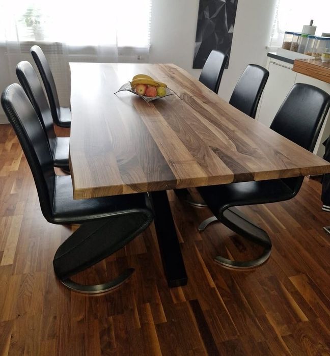 Трапезна маса масив орех