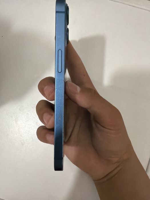 iPhone 13 продается