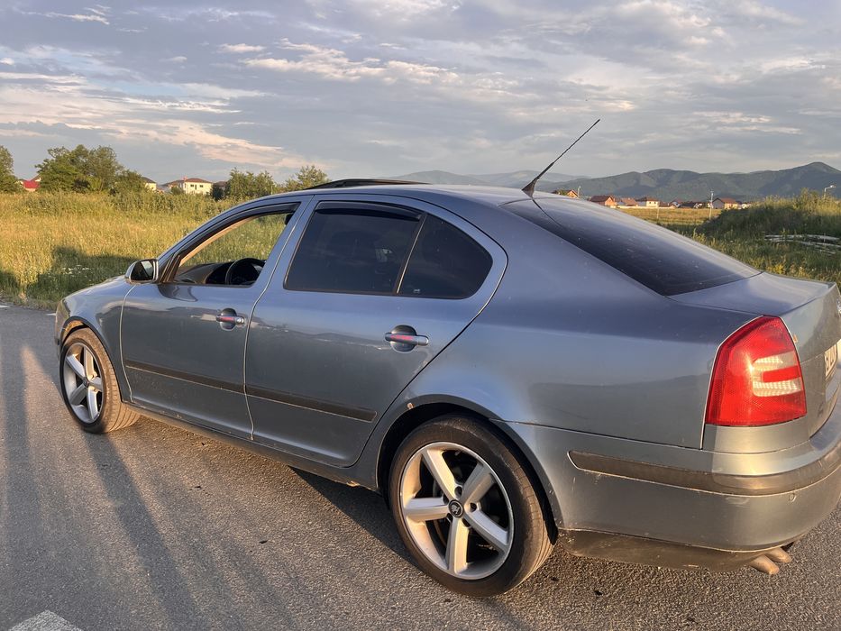Vând Skoda Octavia 2