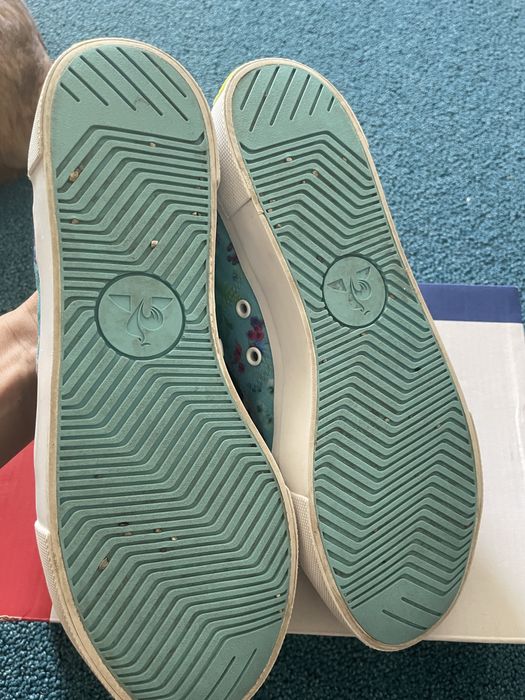 Guess 37 Le coq sportif 39