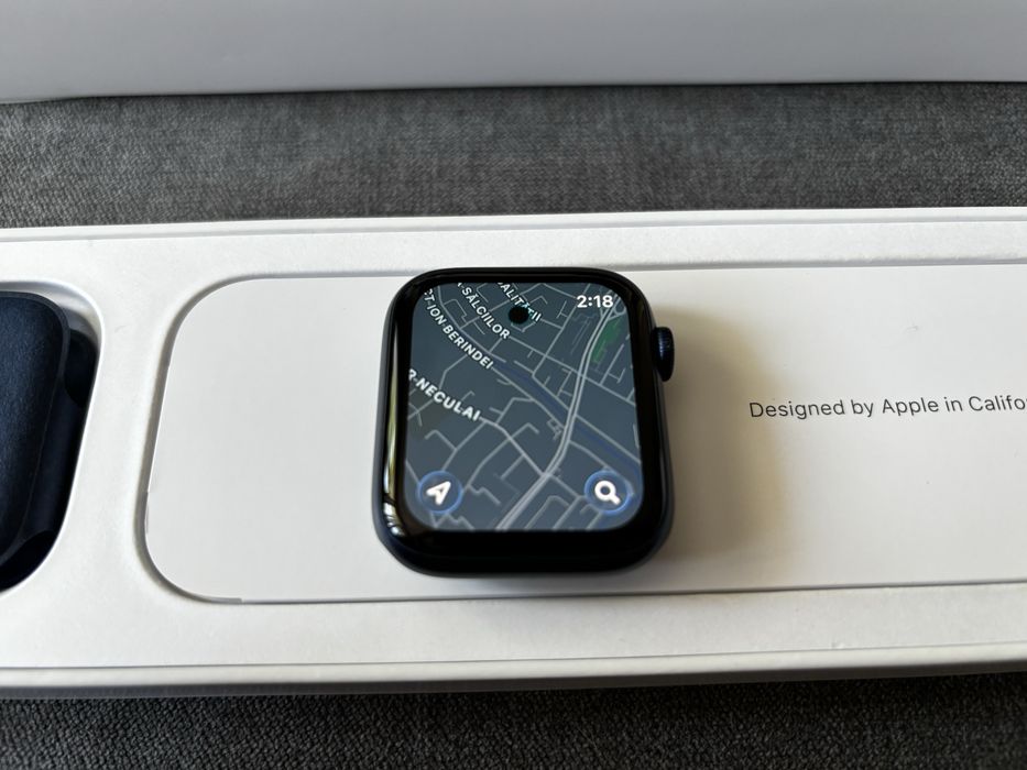 Apple Watch Seria 6, GPS, 44mm