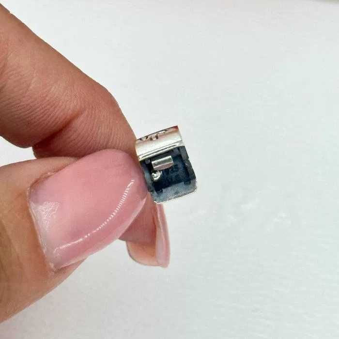 Гривна Пандора|Pandora