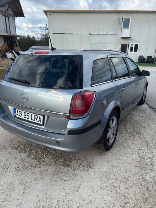 Opel Astra H 1.9 150 CP