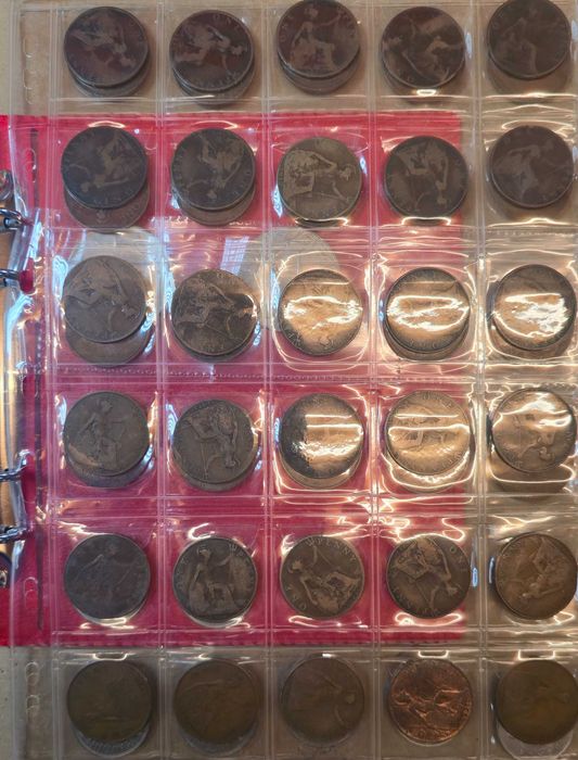 монети Великобритания 223 бр