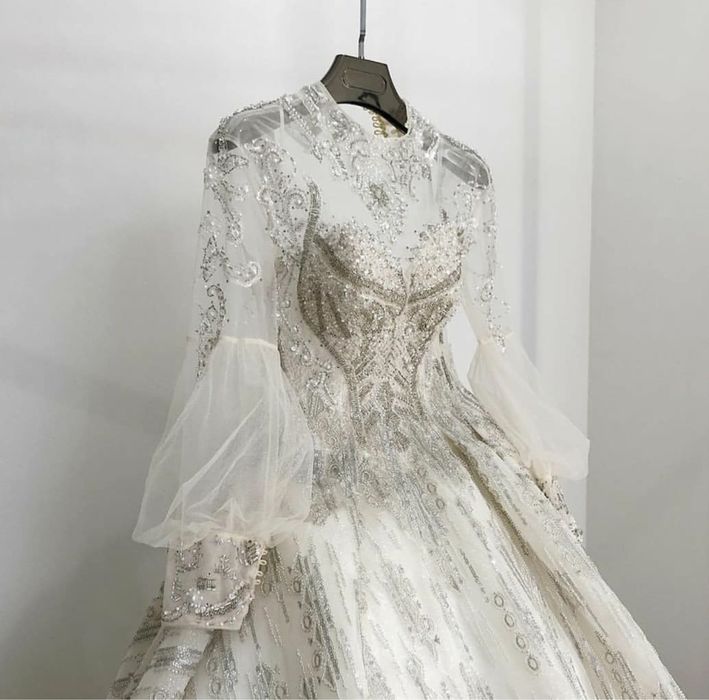 Дизайнерское сведебное платье