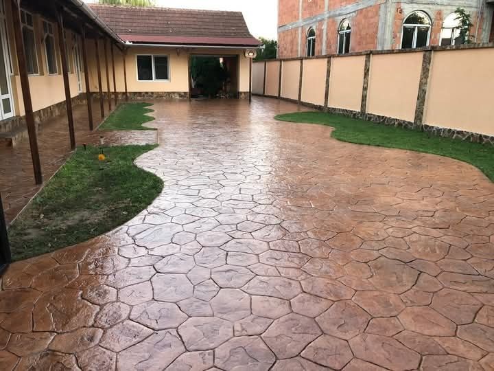 Beton amprentat Avans o