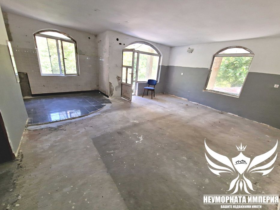 Продавам ресторант, кафе и хотел в гр.Асеновград, Луковица