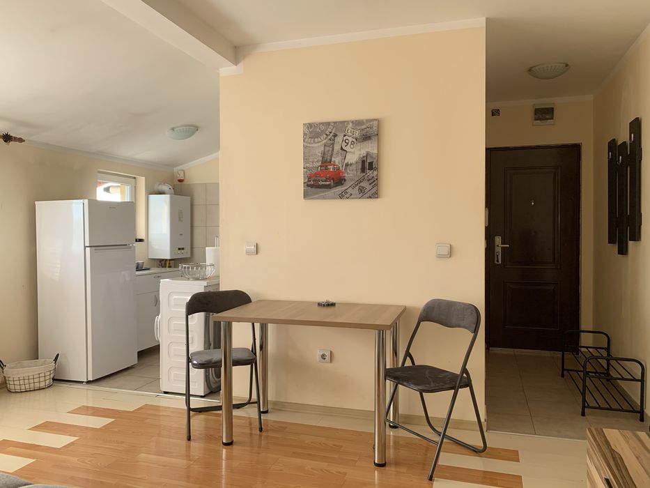 Vand apartament de 2 camere in zona Complexului Studentesc
