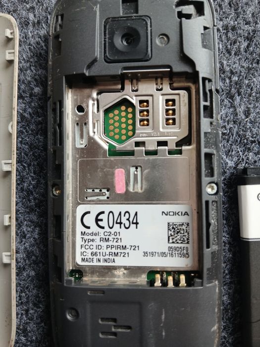 Сотовый аппарат Nokia C2-01