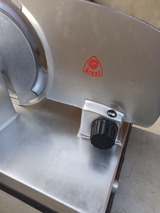 Aparat feliat carne,salam etc.