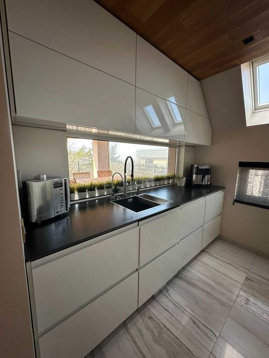 Дава се под наем Четиристаен апартамент в София, Симеоново - 180 кв.м за 1295.4 € - Снимка #3