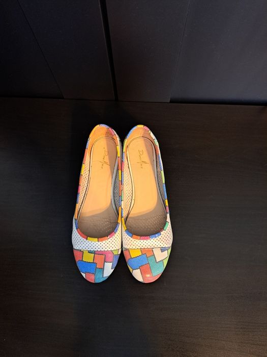 Balerini din piele moale, cu design vesel și modern
