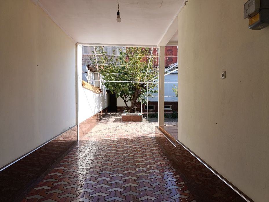 Продается дом на земле 4 сотки