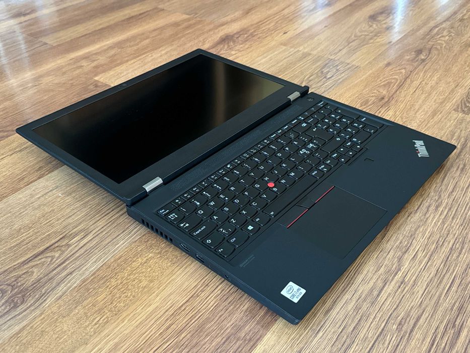 15.6' Full HD IPS Core i7-10850H Lenovo ThinkPad P15 16GB DDR4/256GB NVMe/Quadro T1000 4GB/Бат 6ч