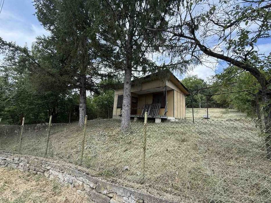 Продава се Къща в с. Кметовци, Област Габрово - 26 кв.м за 462 €/кв.м - Снимка #2
