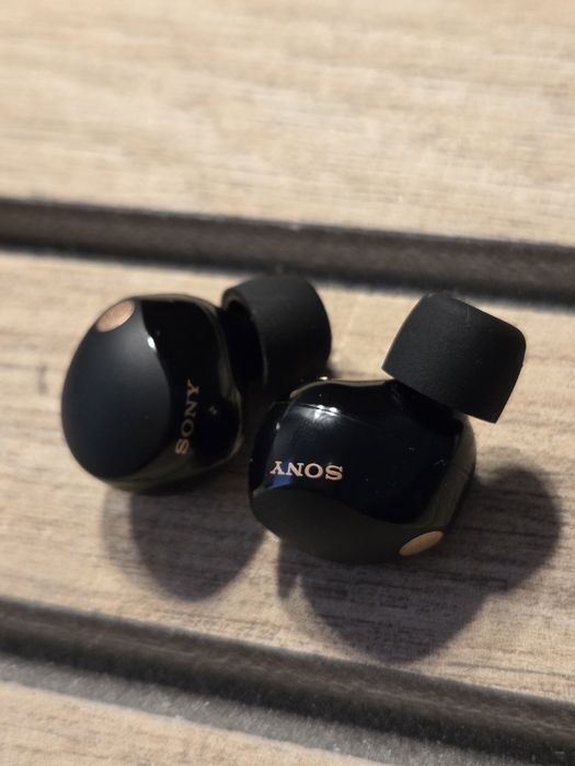 Casti Audio In-Ear Sony WF-1000XM5B True Wireless Bluetooth Noise cancelling Microfon Autonomie de pana la 24 ore  Incarcare rapida IPX4 Negru