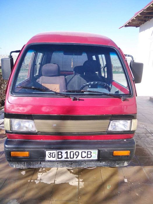 Damas 1 avtomobili sotiladi