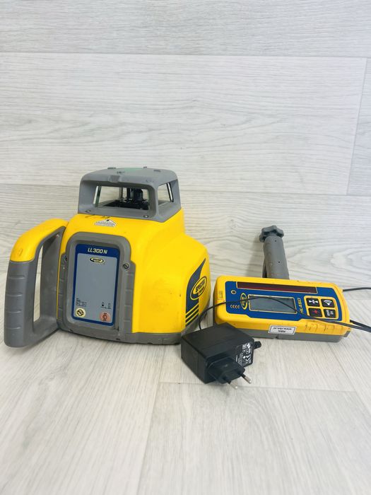 Spectra LL 300 N nivela laser rotativa
