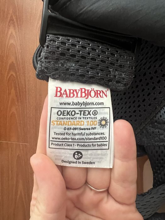 Marsupiu BabyBjörn One Air gri antracit