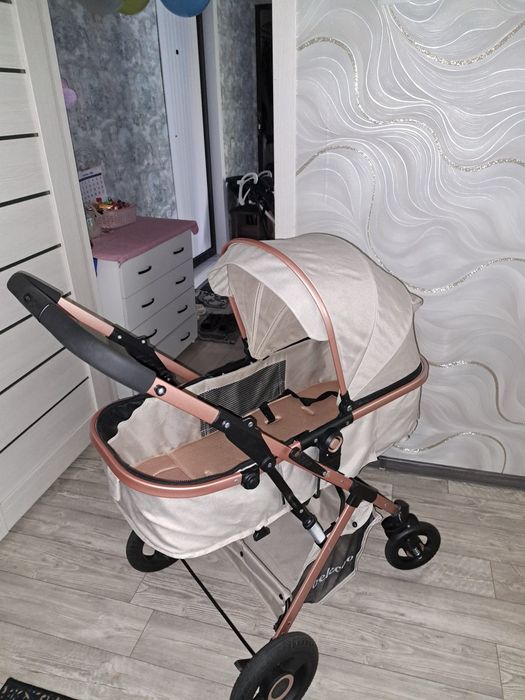 Продам коляску 12000