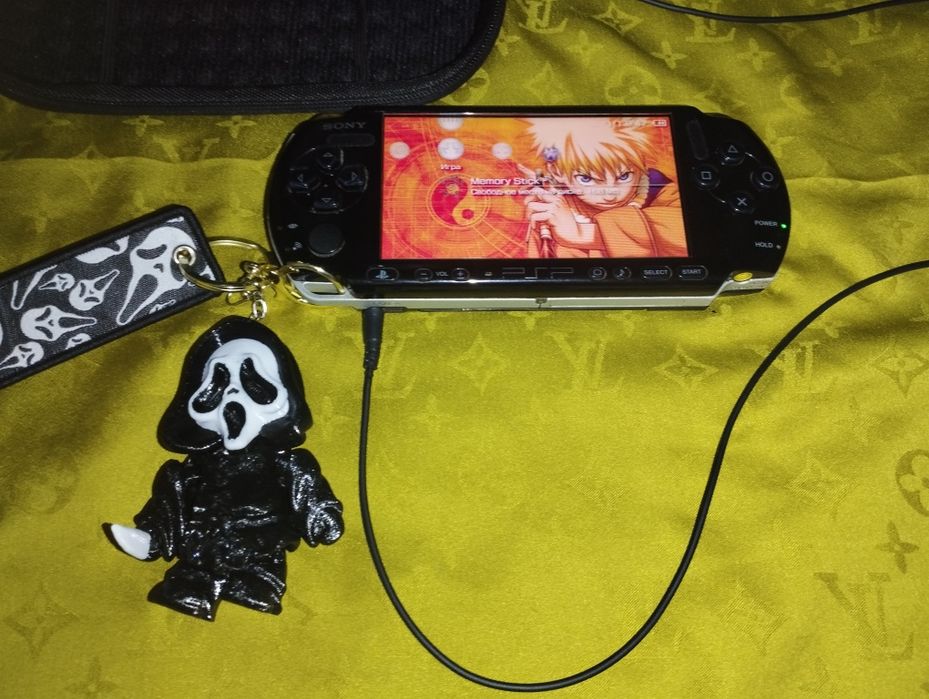 Assalom alekum Psp Sotiladi Original 3000 model