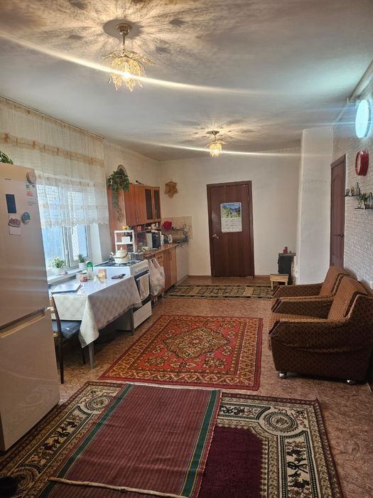 Үлкен үй сатылады