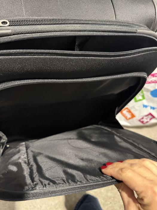 Куфар Samsonite с две колела