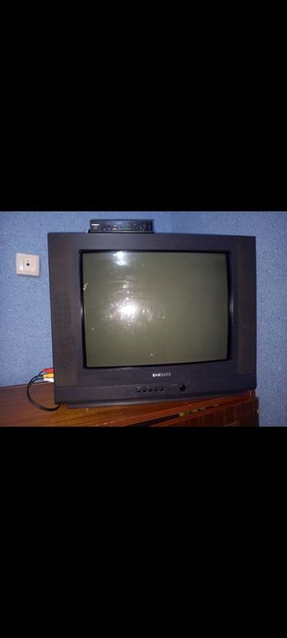 Телевизор Самсунг и Отау тюнер 25 канал