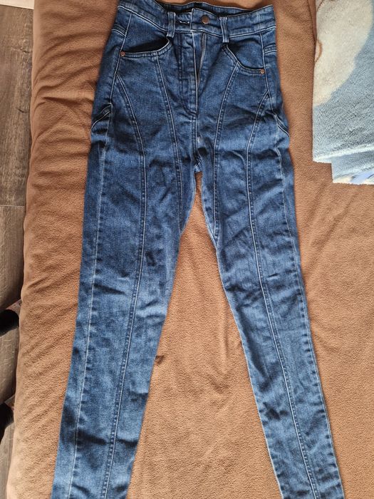 Дънки alessa xs размер със забележка