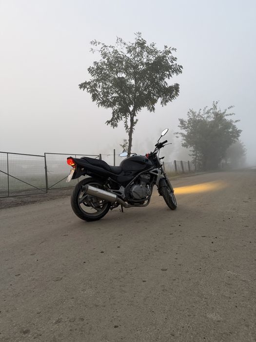 Kawasaki ER-5 500cc (NGEOCIABIL)